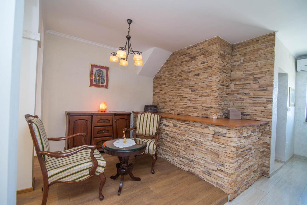 Nereo Apartment Mali Lošinj Exterior foto